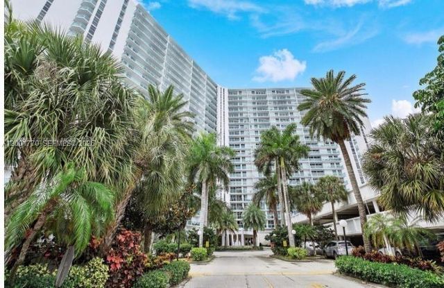100 Bayview Dr 1006, Sunny Isles Beach, FL 33160