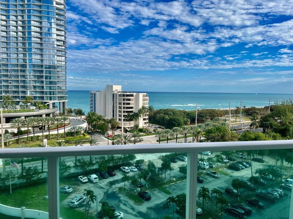 100 Bayview Dr 1006, Sunny Isles Beach, FL 33160