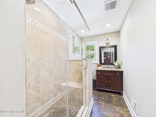 20 Netty Street, Howell, NJ 07731