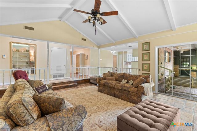 1413 N 11th Street, Temple, TX 76501