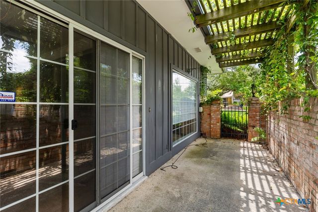 1413 N 11th Street, Temple, TX 76501