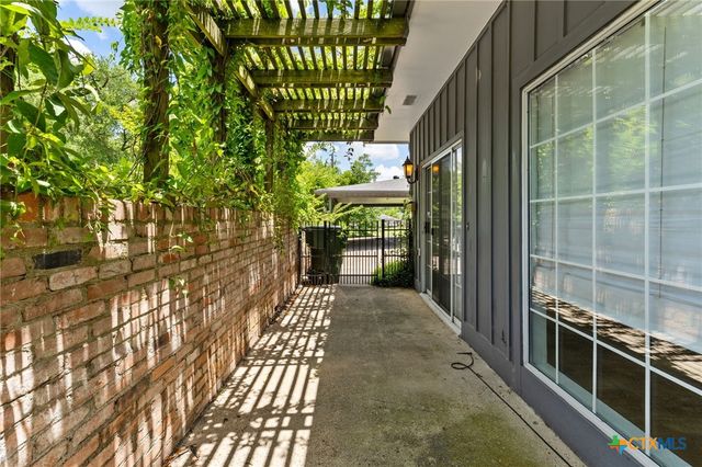 1413 N 11th Street, Temple, TX 76501