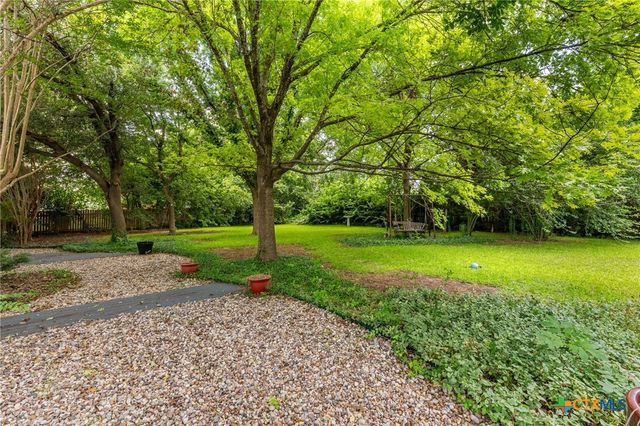 1413 N 11th Street, Temple, TX 76501