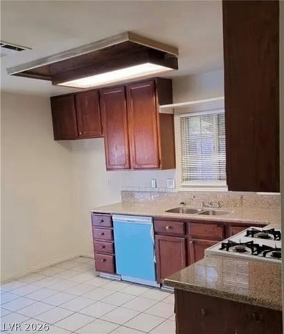 500 Prescott Street, Las Vegas, NV 89110