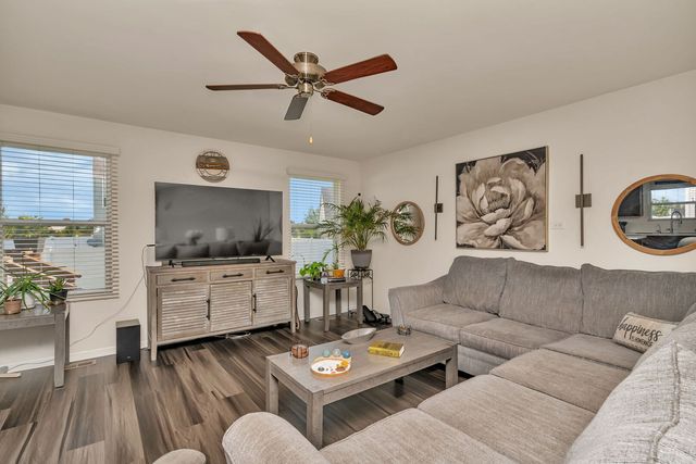 6611 Eich Drive, Joliet, IL 60431