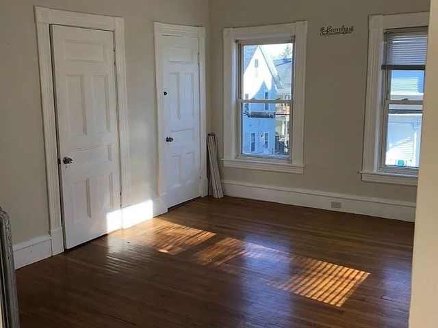 3 Belmont St 2, Lowell, MA 01851