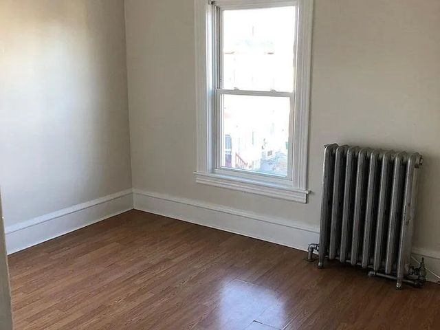 3 Belmont St 2, Lowell, MA 01851