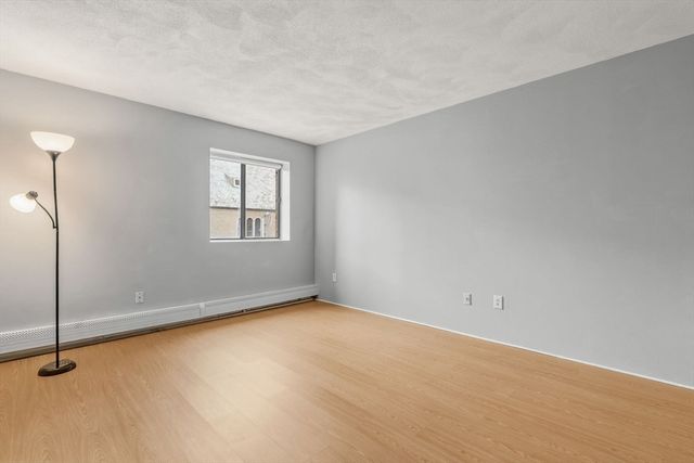 245 Sea St 16, Quincy, MA 02168