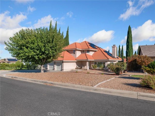 13135 Yellowstone, Victorville, CA 92395