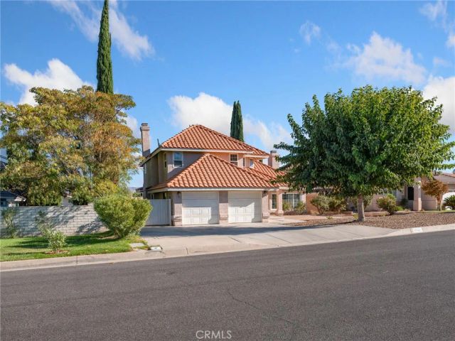 13135 Yellowstone, Victorville, CA 92395
