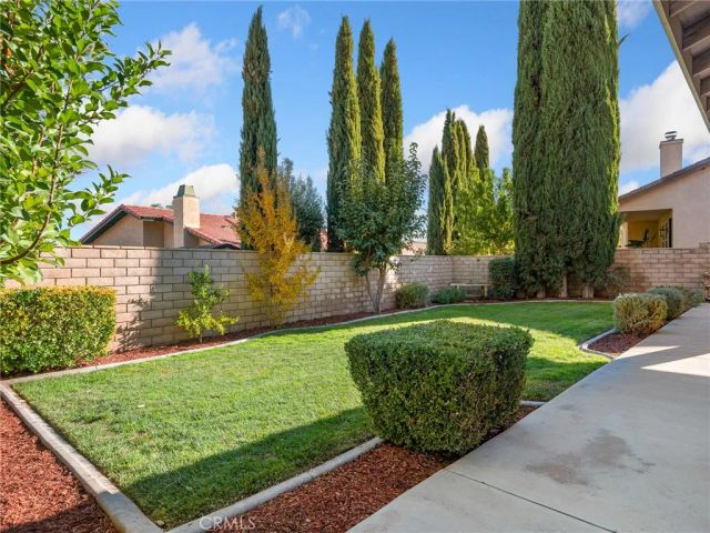 13135 Yellowstone, Victorville, CA 92395