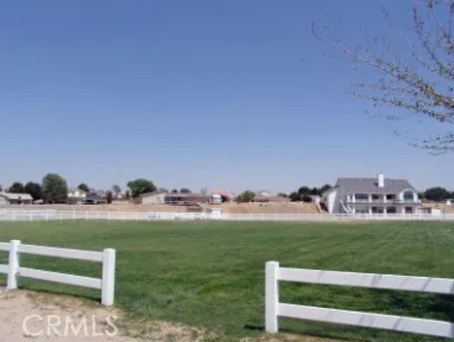 13135 Yellowstone, Victorville, CA 92395
