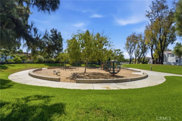 26 Palmento Way, Irvine, CA 92612