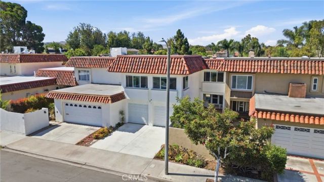 26 Palmento Way, Irvine, CA 92612
