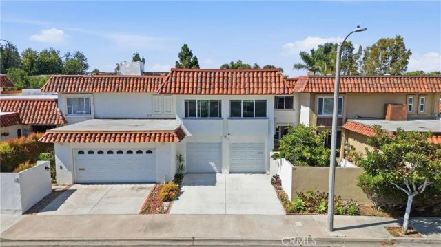 26 Palmento Way, Irvine, CA 92612