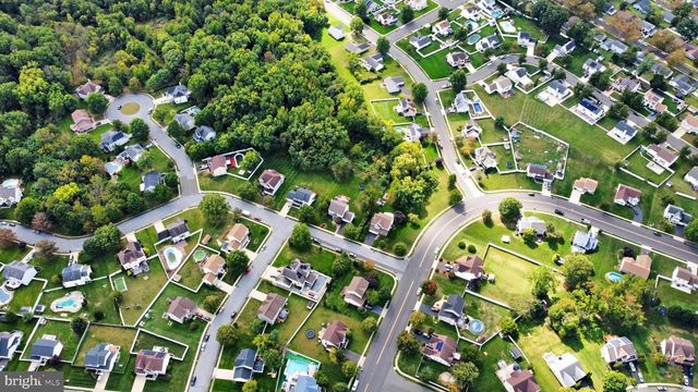 4 HAVEN LN, Burlington, NJ 08016