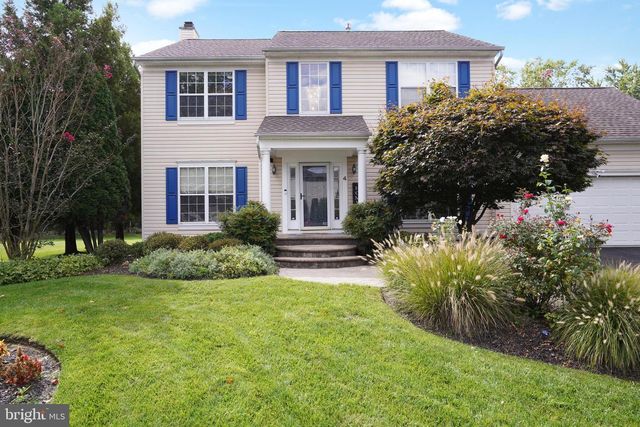 4 HAVEN LN, Burlington, NJ 08016