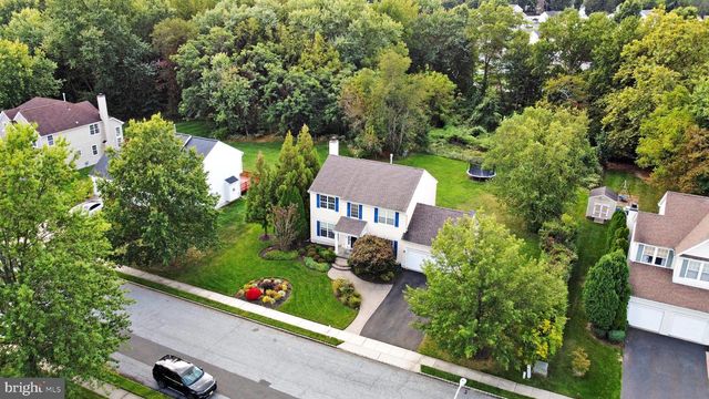 4 HAVEN LN, Burlington, NJ 08016