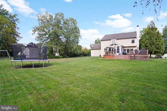 4 HAVEN LN, Burlington, NJ 08016