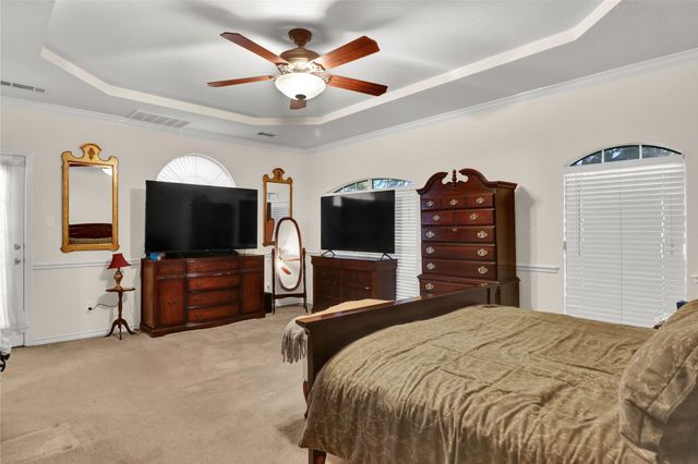 709 Ascot Park Drive, Mansfield, TX 76063