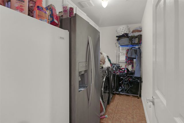 709 Ascot Park Drive, Mansfield, TX 76063