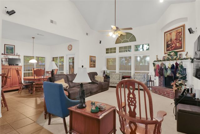 709 Ascot Park Drive, Mansfield, TX 76063