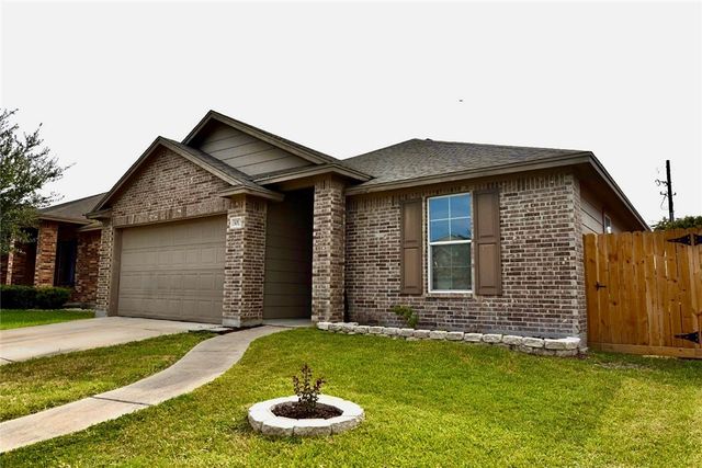 3013 Maverick, Corpus Christi, TX 78410