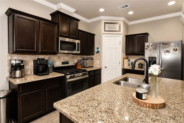 3013 Maverick, Corpus Christi, TX 78410