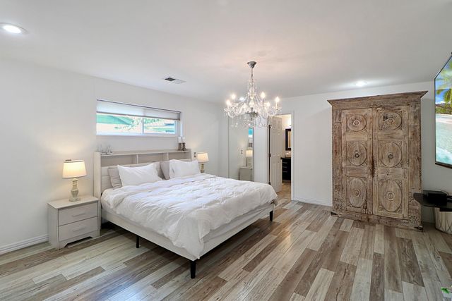 5951 Yarwell Drive, Houston, TX 77096