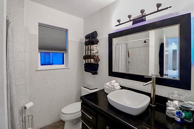 5951 Yarwell Drive, Houston, TX 77096