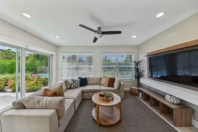 4795 NE 18TH Avenue, Oakland Park, FL 33334