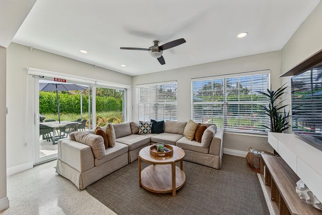 4795 NE 18TH Avenue, Oakland Park, FL 33334