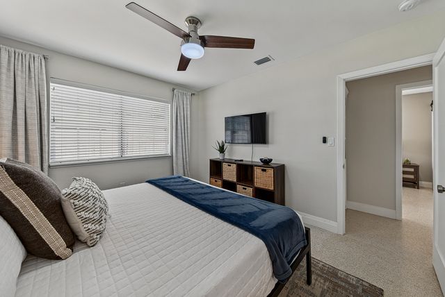 4795 NE 18TH Avenue, Oakland Park, FL 33334