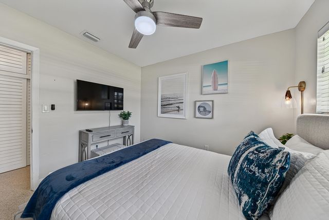 4795 NE 18TH Avenue, Oakland Park, FL 33334