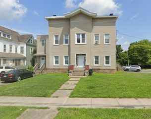 2102 Whitesboro Street 4, Utica, NY 13502