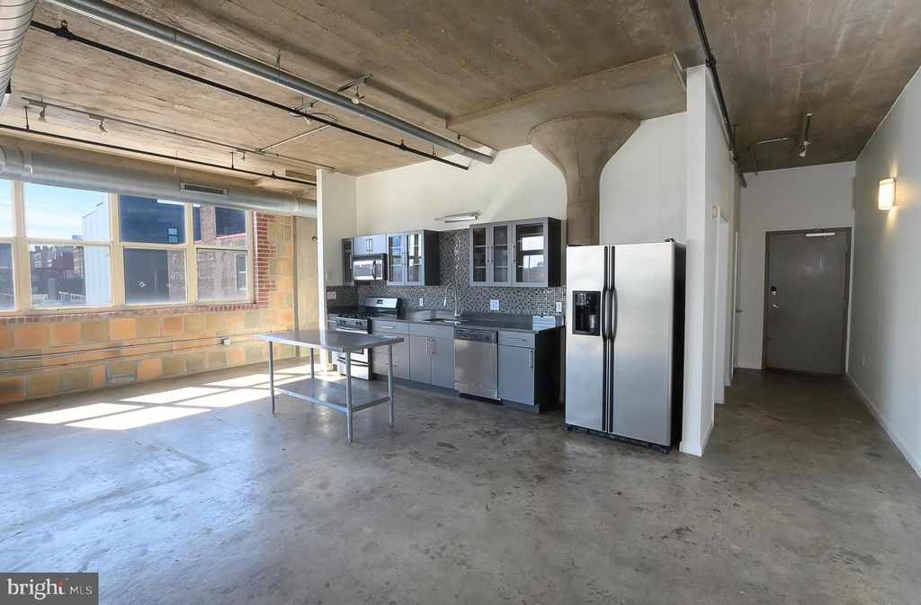 Image 10 of property listing at 1210-26 BUTTONWOOD ST #505, Philadelphia, PA 19123