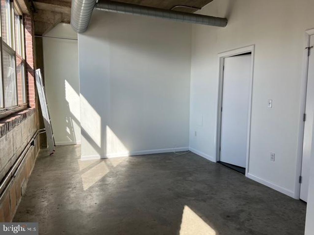 Image 13 of property listing at 1210-26 BUTTONWOOD ST #505, Philadelphia, PA 19123