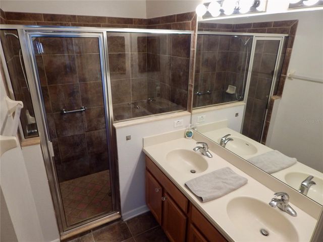 5632 AUTUMN SHIRE DRIVE, Zephyrhills, FL 33541