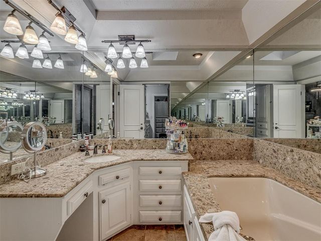 1022 Timberlake Drive, Purcell, OK 73080