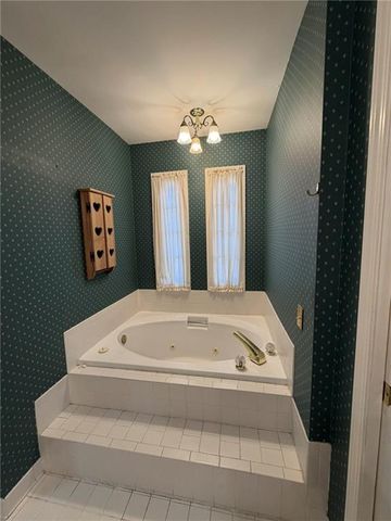 12 Mountain Chase SW Road, Rome, GA 30165