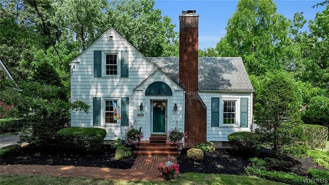3632 South Creek Road, Hamburg, NY 14075
