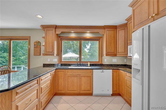 3632 South Creek Road, Hamburg, NY 14075