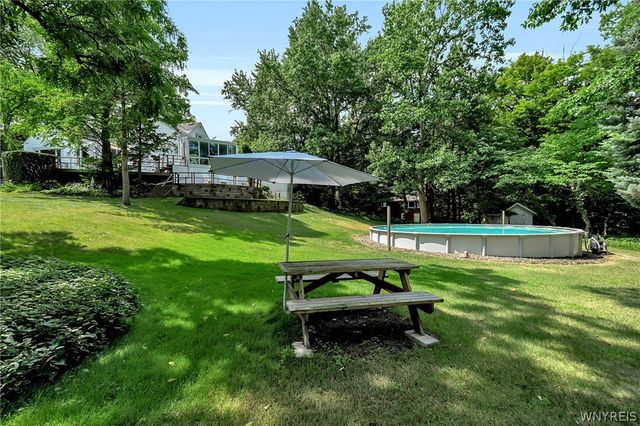 3632 South Creek Road, Hamburg, NY 14075