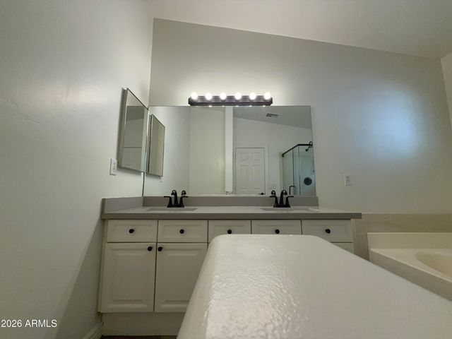 942 S ASH Avenue 108, Tempe, AZ 85281