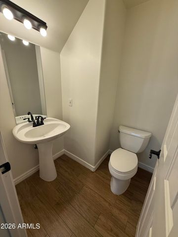 942 S ASH Avenue 108, Tempe, AZ 85281