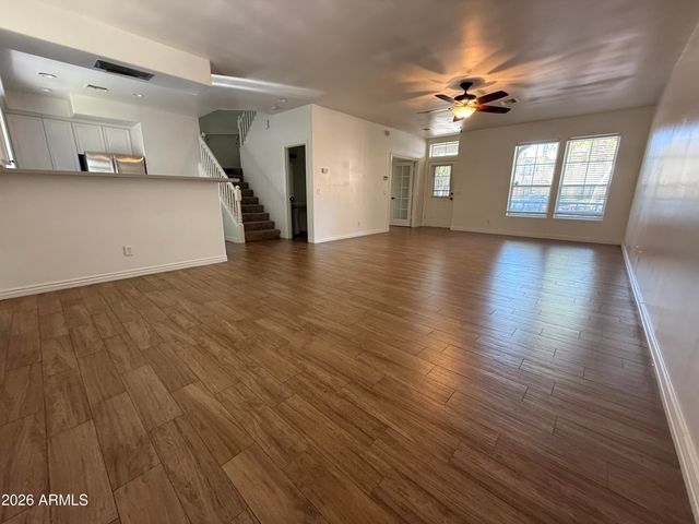942 S ASH Avenue 108, Tempe, AZ 85281