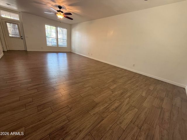 942 S ASH Avenue 108, Tempe, AZ 85281
