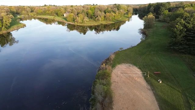 E9797 Buckhorn Road, Reedsburg, WI 53959