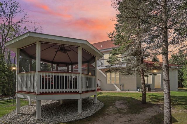 E9797 Buckhorn Road, Reedsburg, WI 53959