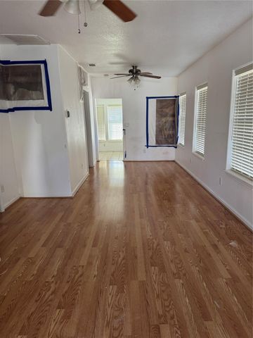 805 Tabor Street, Houston, TX 77009